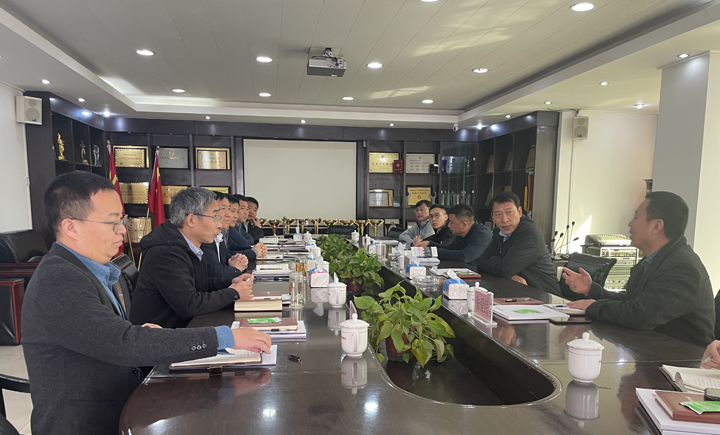 面对面、解难题、促发展，郑州市金水区领导莅临泰宏建设公司调研指导